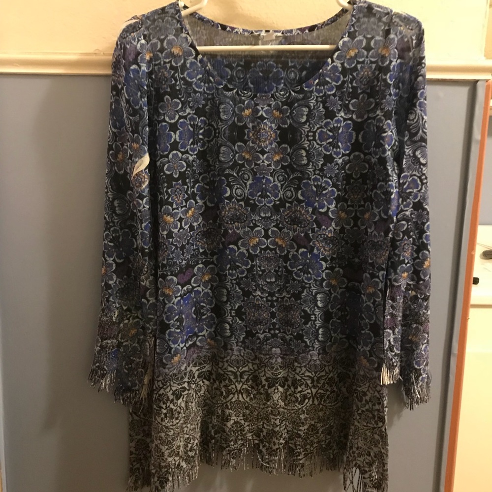 Harlow Zee top like new